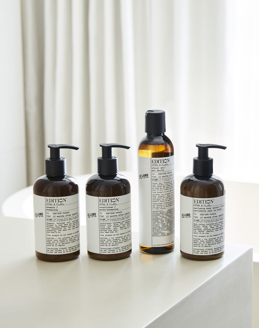 Le Labo Bath & Body Set thumbnail number 1